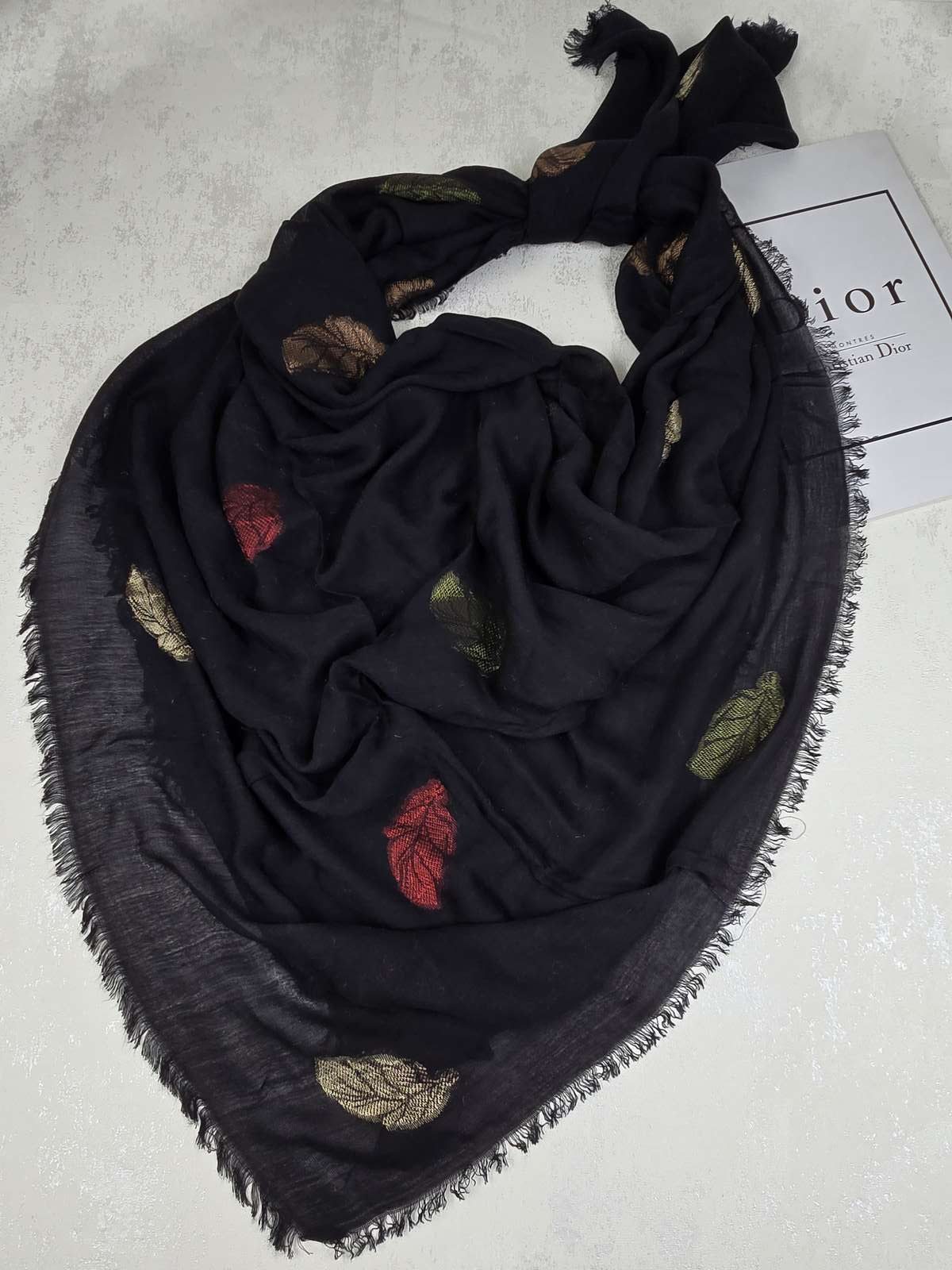 20260615_182038 روسری نخی طرح برگ کد 271 - تصویر 1